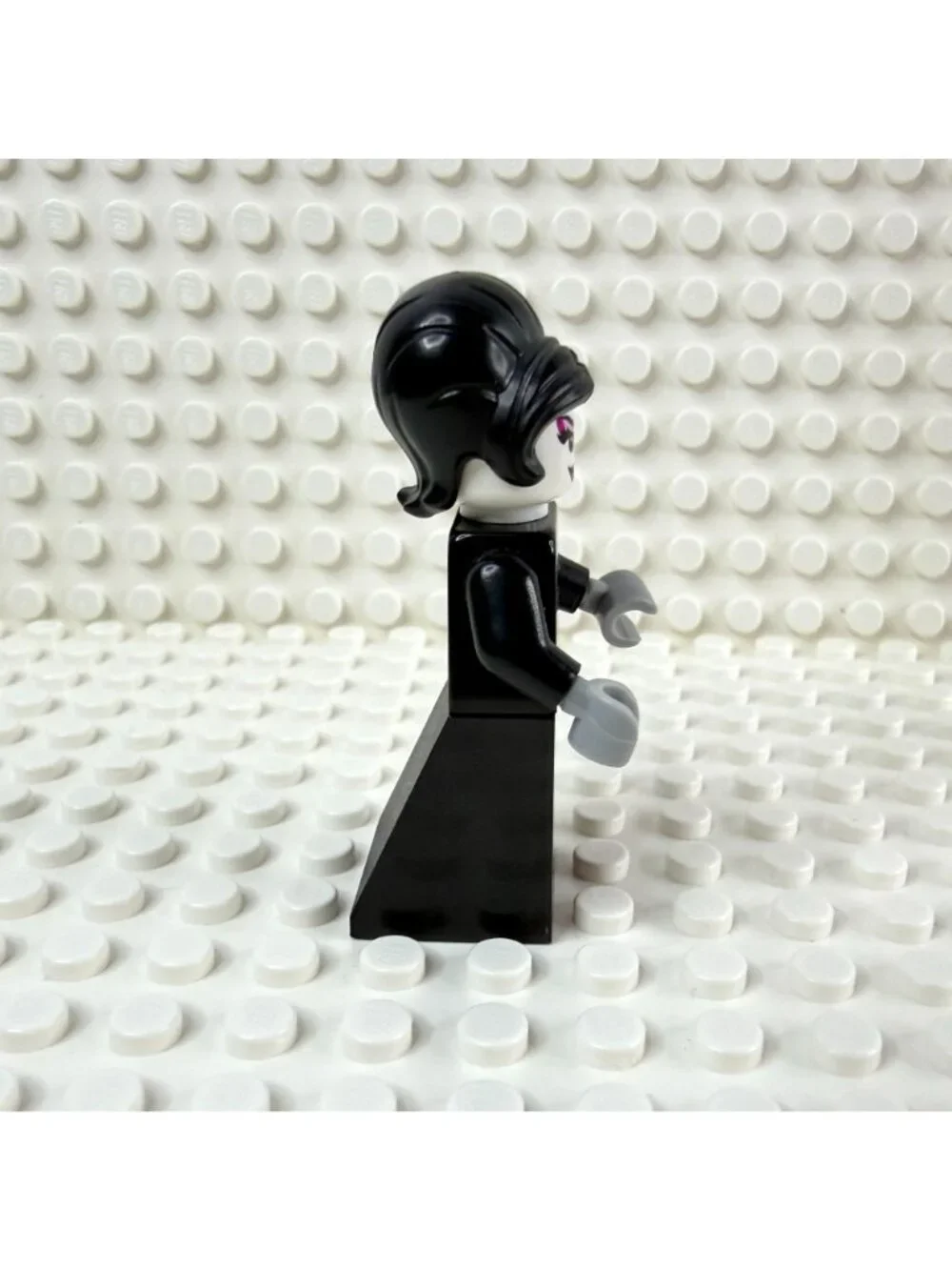 LEGO Spider Lady with Magenta Web Dress Minifigure